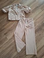 Gaaf crème beige pak. Set van Ambika. Loavies. Only. Vila. L, Ophalen of Verzenden, Nieuw, Beige
