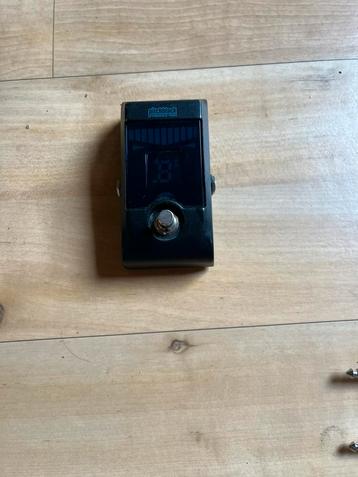 Korg PB-01 pedaaltuner en VFP 1/15 sustain pedaal beschikbaar voor biedingen