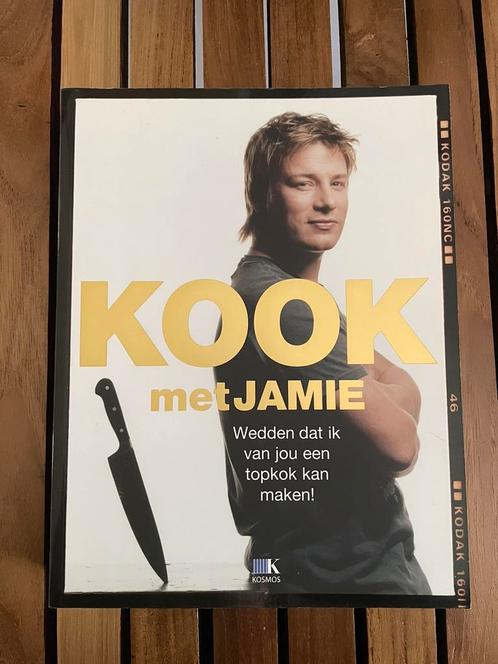 Kook met Jamie - Jamie Oliver, Boeken, Kookboeken, Zo goed als nieuw, Gezond koken, Ophalen of Verzenden