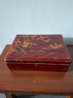 Antieke Japanse rode lakdoos sierraden doos kistje vintage, Antiek en Kunst, Ophalen of Verzenden