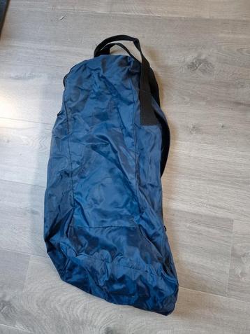 Laarzen tas beschikbaar voor biedingen