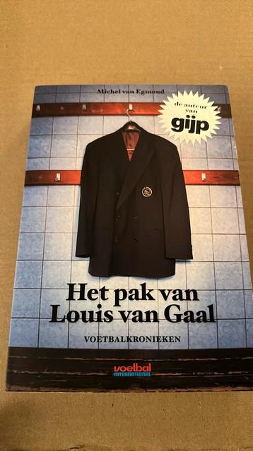 Michel van Egmond - Het pak van Louis van Gaal beschikbaar voor biedingen