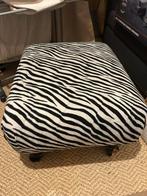 Poef zebra gebruikt, Huis en Inrichting, Ophalen of Verzenden, Zo goed als nieuw, Rond, Minder dan 50 cm