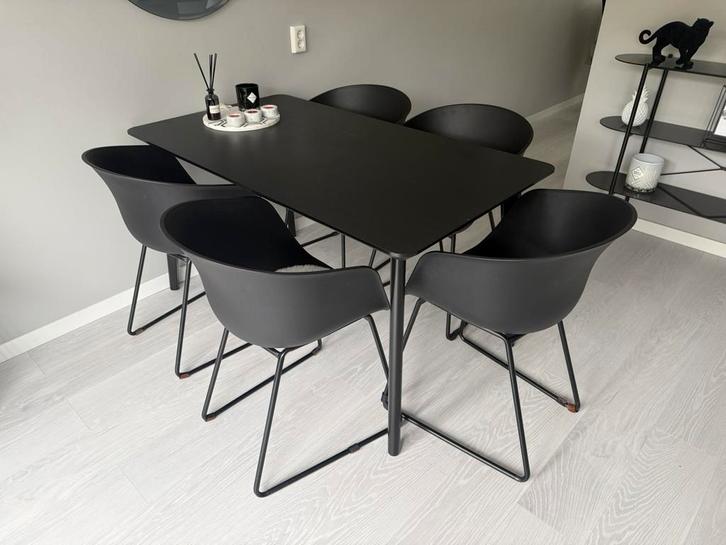 Eethoek set – IKEA LISABO tafel + 5x Hugo kuipstoelen zwart, Huis en Inrichting, Tafels | Eettafels, Zo goed als nieuw, 50 tot 100 cm