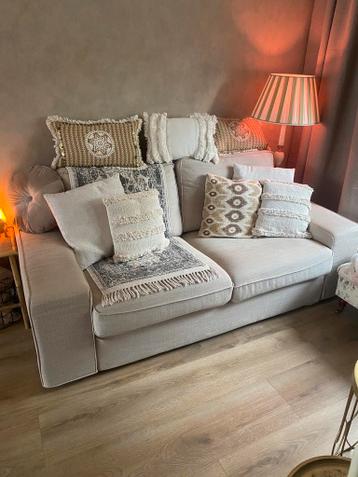 Mooie IKEA KIVIK 2-zitsbank – Gunnared beige - afbeelding 1