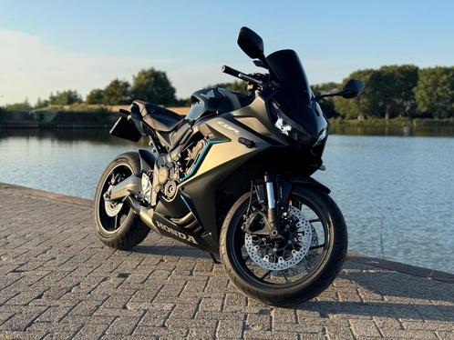 Honda CBR650R (bj 2023), Motoren, Motoren | Honda, Particulier, Super Sport, 12 t/m 35 kW, 4 cilinders, Minimaal motorrijbewijs A2