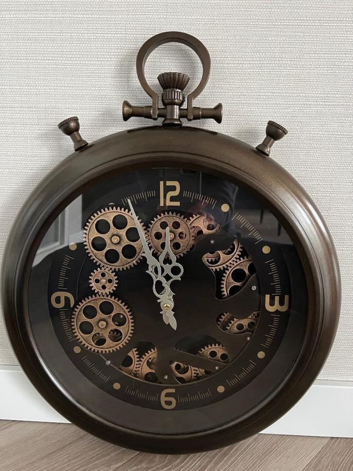 Wandklok Salzburg, Huis en Inrichting, Woonaccessoires | Klokken, Nieuw, Wandklok, Analoog, Ophalen