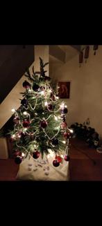 Kerstboom zowel als 80/90cm  als 1.60m. op  te zetten., Diversen, Kerst, Zo goed als nieuw, Ophalen
