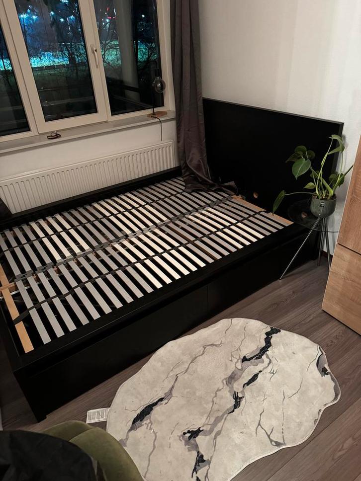 IKEA Malm bed 140x200 met lades en lattenbodems, Huis en Inrichting, Slaapkamer | Bedden, Gebruikt, Twijfelaar, 140 cm, 200 cm