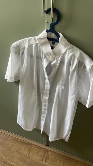 Wedstrijdblouse maat 36 beschikbaar voor biedingen