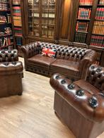 Chesterfield 2 x fauteuil &  bank, Ophalen, Gebruikt, Engels klasiek antiek bruin gevlamd, Info@chesterfieldjunkie.nl