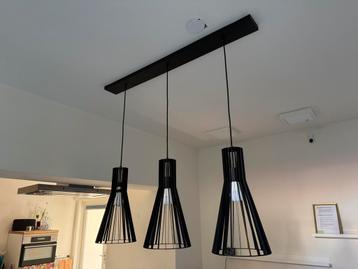 Nog slechts 1 design hanglamp beschikbaar voor biedingen