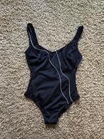 Zwart badpak met witte strepen. Merk Livera. Maat 42., Zwart, Badpak, Ophalen of Verzenden, Gedragen