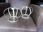 2X DECORATIE KROON METAAL CREME MET HAAKJE BOVENIN/ZGAN, Ophalen