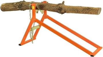 forest master heavy duty zaagbok beschikbaar voor biedingen