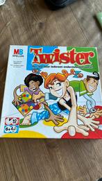 Twister, Ophalen, Zo goed als nieuw