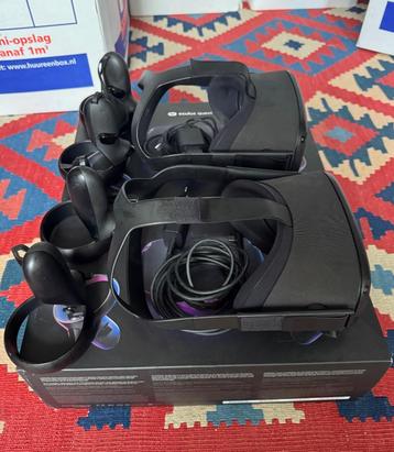 2 x Oculus Quest 1  beschikbaar voor biedingen