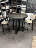 Bartafel met 2 Satteliet Olyn barkrukken, Ophalen, Gebruikt, Met voetsteun, 60 tot 90 cm