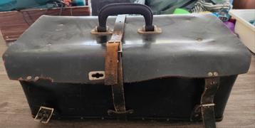 Vintage Gereedschapstas beschikbaar voor biedingen