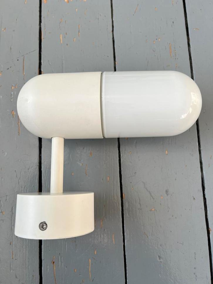 IKEA Östanå Ostana wandlamp  Stockholm Inma Bermúdez lamp, Huis en Inrichting, Lampen | Wandlampen, Gebruikt, Glas, Metaal, Ophalen of Verzenden