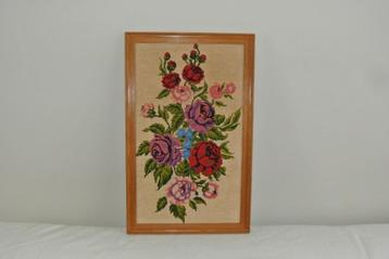 Geborduurd schilderij Vintage borduurwerk Bloemen beschikbaar voor biedingen