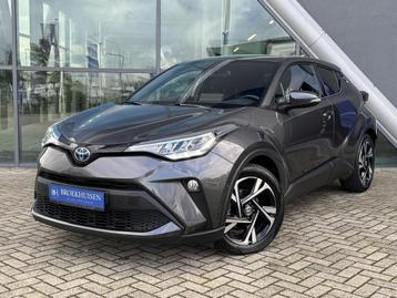 Toyota C-HR 2.0 Hybrid Executive 184pk Camera / Navigatie /  beschikbaar voor biedingen
