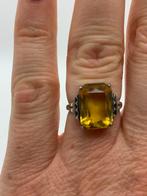 T375 Prachtige 935 zilveren ring gele steen maat 17, Sieraden, Tassen en Uiterlijk, Antieke sieraden, Ophalen of Verzenden, Zilver