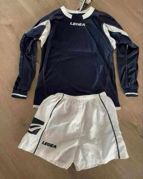 Legea sport set maat S, Verzamelen, Sportartikelen en Voetbal, Nieuw, Shirt, Overige sporten, Ophalen of Verzenden