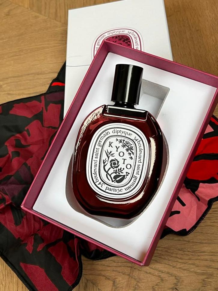 Diptyque Kyoto Eau de Toilette 100ml, Sieraden, Tassen en Uiterlijk, Uiterlijk | Parfum, Zo goed als nieuw, Ophalen of Verzenden