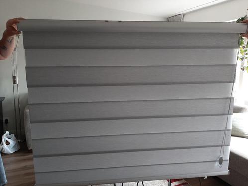 Super mooie nieuwe Rolgordijn (afmeting is 150 x 115cm.), Huis en Inrichting, Stoffering | Gordijnen en Lamellen, Nieuw, 150 tot 200 cm