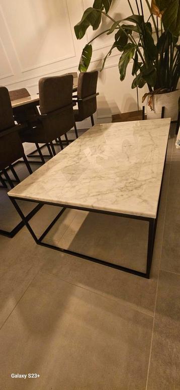 Marmeren Salontafel Aime Té. - Goede staat.