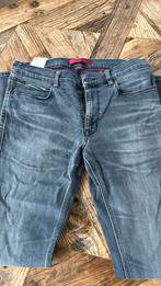 Hugo boss spijkerbroek 30/34, Blauw, W32 (confectie 46) of kleiner, Ophalen of Verzenden, Zo goed als nieuw