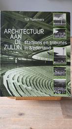Architectuur aan de Zijlijn - Stadions in Nederland, Ophalen of Verzenden, Zo goed als nieuw, Architectuur algemeen, Tijs Tummers