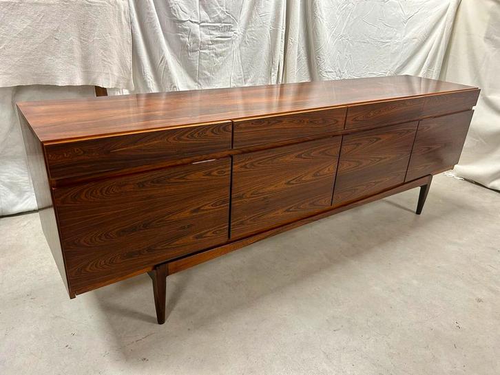 Ib Kofod Larsen Model FA66 mid century dressior, Huis en Inrichting, Kasten | Dressoirs, Gebruikt, 200 cm of meer, 50 tot 75 cm