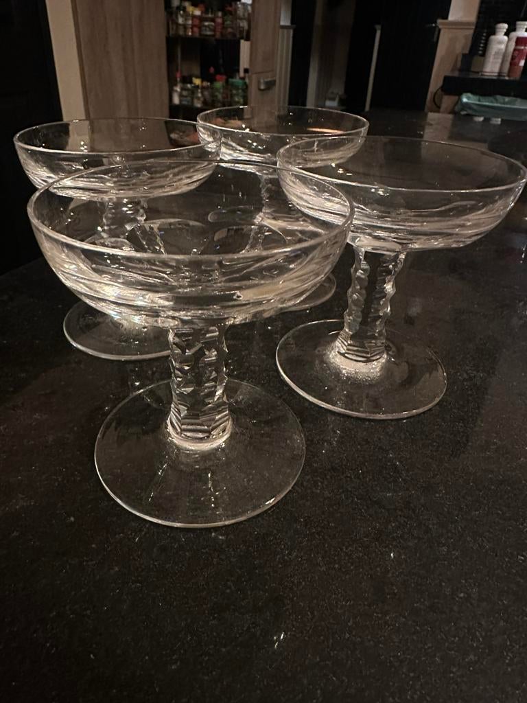 4 Art Deco kristallen likeur glaasjes, Ophalen of Verzenden, Zo goed als nieuw, Overige typen