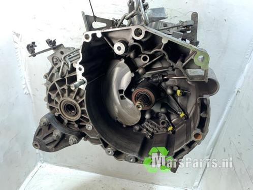 Versnellingsbak van een Fiat Punto, Auto-onderdelen, Transmissie en Toebehoren, Fiat, Gebruikt, 6 maanden garantie, 12 maanden garantie