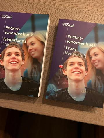Van Dale Pocketwoordenboek Nederlands-Frans en Frans - Ned beschikbaar voor biedingen