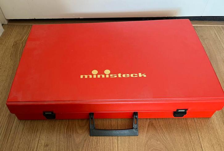 Ministeck koffer met inhoud, Hobby en Vrije tijd, Ministeck, Gebruikt, Box-set, Ophalen of Verzenden