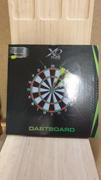 Dartbord  43 cm + 6 darts  nieuw in doos!!!, Sport en Fitness, Darts, Nieuw, Ophalen of Verzenden, Dartbord