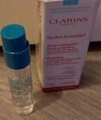 Clarins hydra-essentiel hydrating 1,5 ml multi protection, Ophalen of Verzenden, Nieuw, Gehele gezicht, Verzorging