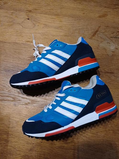 ≥ Blauwe Adidas ZX750 kleine maat 42 Sneaker / Sportschoen