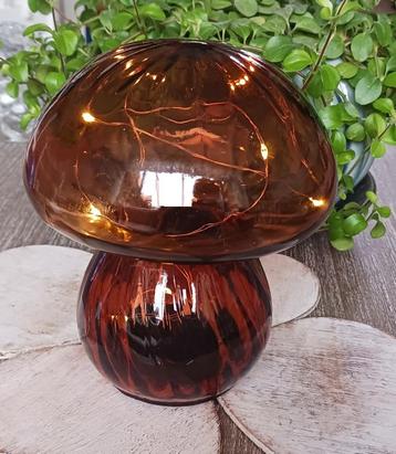Paddenstoel lampje  bruin beschikbaar voor biedingen
