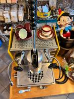 Compact Vintage Faema oceania jaren 60, Witgoed en Apparatuur, Koffiezetapparaten, Ophalen, Zo goed als nieuw, Koffiemachine