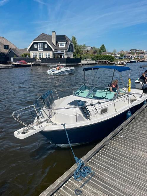Karnic 2260 turbo diesel, Watersport en Boten, Vis- en Consoleboten, Zo goed als nieuw, 70 pk of meer, 6 meter of meer, Diesel