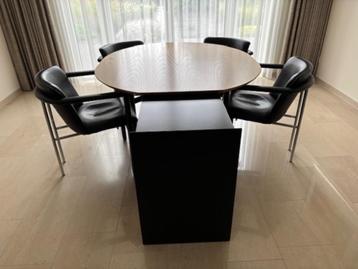 4 Zwart leren Leolux eetkamerstoelen Cachucha  beschikbaar voor biedingen