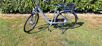 Zeer nette Giant ease-e elektrische fiets met slechts 6000km beschikbaar voor biedingen