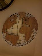 Houten Wereldkaart op metalen frame, rond 60cm., Huis en Inrichting, Woonaccessoires | Wanddecoraties, Ophalen of Verzenden, Zo goed als nieuw
