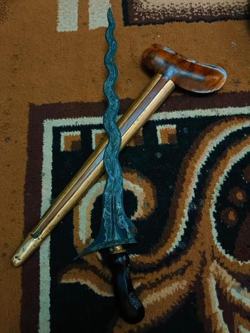 Antieke Keris Sengkelat 13 Luk Pamor Blarak Sineret SVB55, Antiek en Kunst, Kunst | Niet-Westerse kunst, Verzenden