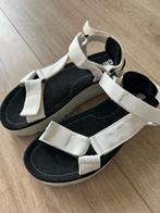Camper Sandalen - Zomerklaar!, Kleding | Dames, Schoenen, Ophalen of Verzenden, Zo goed als nieuw, Wit, Sandalen of Muiltjes