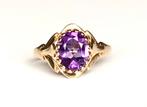 Gouden vintage ring amethist maat 17,5, Gebruikt, Paars, Ophalen of Verzenden, 17 tot 18
